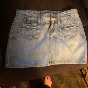 Light wash American Eagle Skirt!